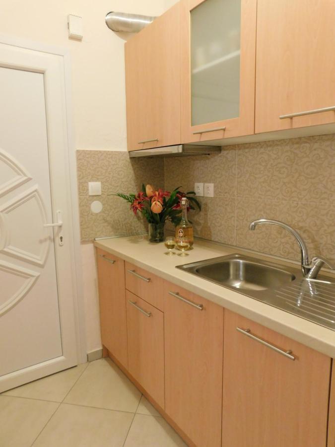 Anna House 3 Hotel Sarti Bagian luar foto